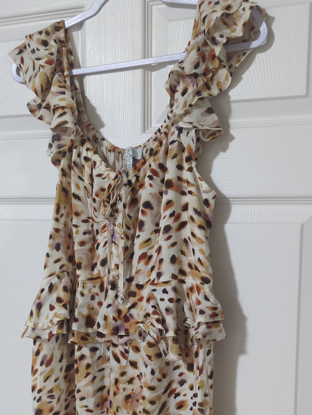 sofia by sofia vergara Cream Leopard-Print Ruffle Tank - Picture 3 of 5